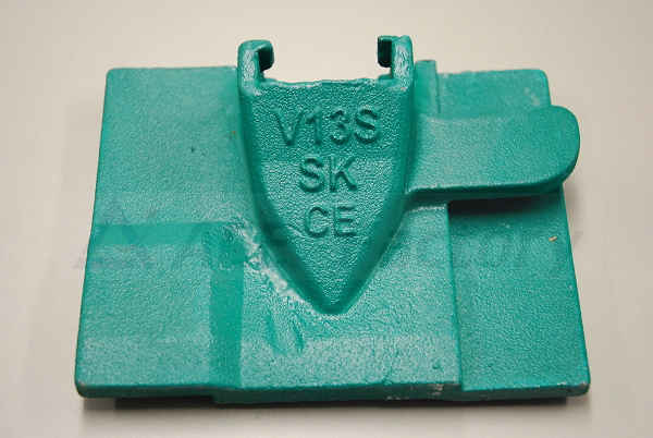 ゴムクローラー,ゴムキャタ,V13S　ツース盤　単品（中央）