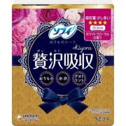 【医薬部外品】ソフィ Kiyora 贅沢吸収 ホワイトフローラルの香り 少し多い 52枚