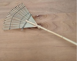 竹熊手　ロングタイプ（1.5ｍ柄）22爪