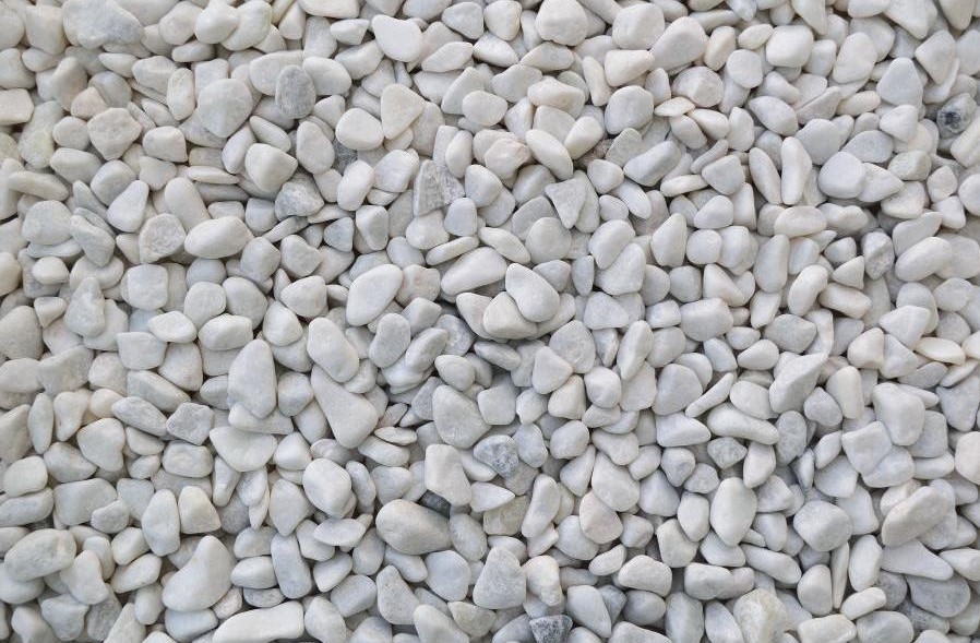 白玉砂利  中国白玉石　20kg