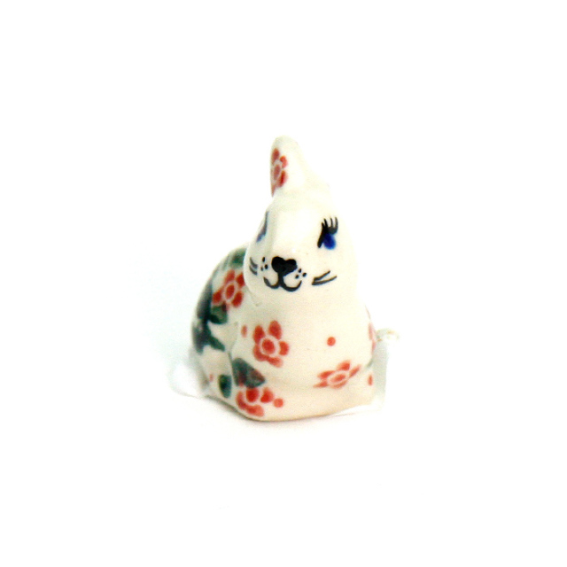 座ってるミニバニー(V811-U446)