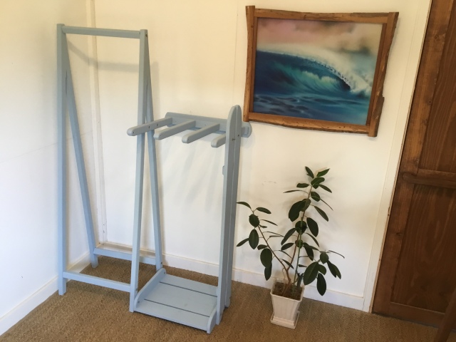 ウェットスーツ＆ボードラック