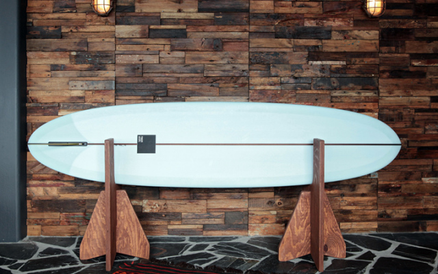 スノーボードスタンド組み立て式② 組み立て式ボードスタンド