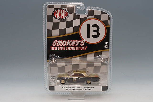 ノレブ 1/43 トライアンフ TR6 1970 イングリッシュグリーン