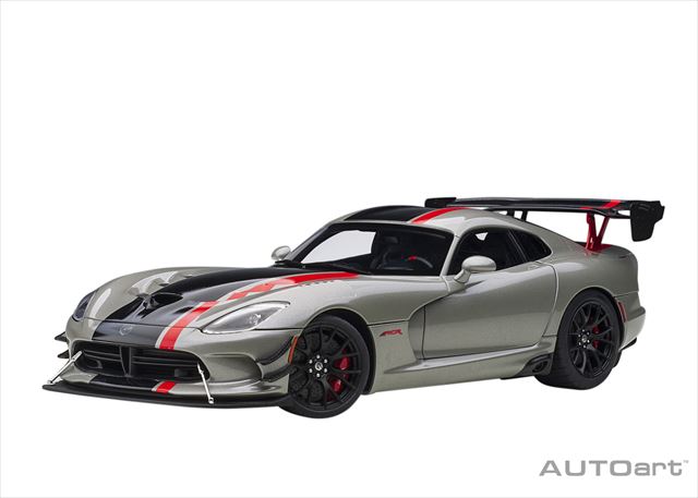 【お取り寄せ商品】 オートアート コンポジット 1/18 ダッジ バイパー ACR メタリックシルバー/ブラックストライプ