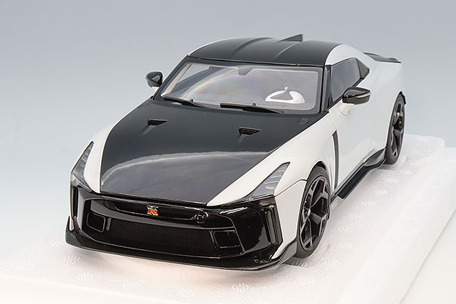 オートアート フェアレディ280 Z（西部警察 スーパーZ 1／18） Amazon | オートアート (AUTOart) 1/18 日産 フェアレディ 280Z