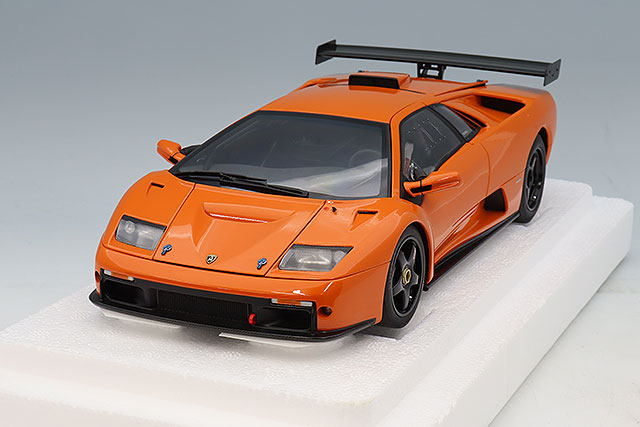 オートアート コンポジット 1/18 ランボルギーニ ディアブロ SV-R