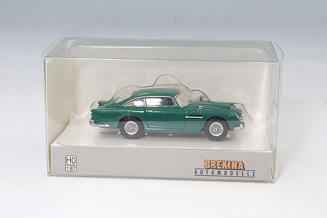 ソリド 1/18 アストンマーティン DB5 1964 ブルー