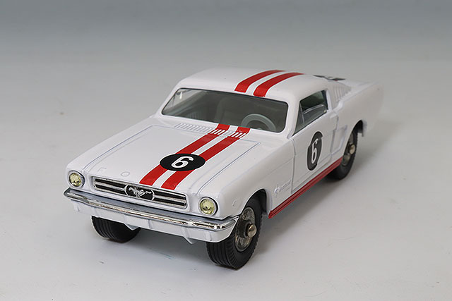 イクソ 1/43 フォード マスタング ファストバック 1969 メタリックグリーン