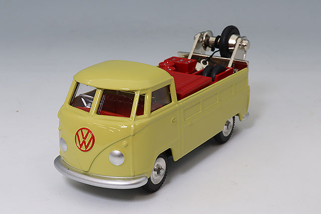 コーギー 1/43 ダイエットコーク フォルクスワーゲン タイプ2 T1