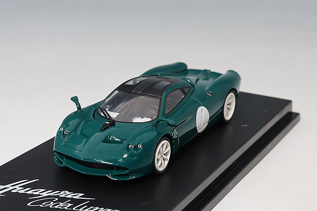 CMモデル 1/64 パガーニ ウアイラ コーダルンガ グリーン