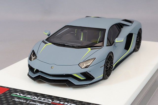 EM597B.jpg