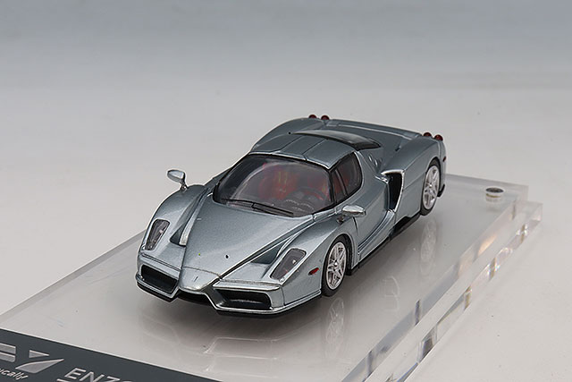 Finclassically 1/64 フェラーリ エンツォ ルミナスホワイトカーボン