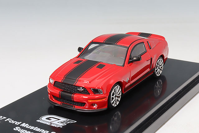 MOTORHELIX x GREEN LIGHT 1/64 フォード マスタング シェルビー GT500