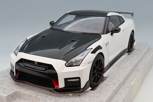 京商 1/18 日産 GT-R ニスモ 2024 スペシャルエディション グレー