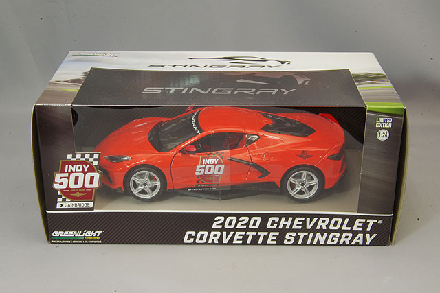 1/25 コルベット スティングレイ C8 クーペ 　新品未組立 コルベット スティングレイ C8 クーペ (プラモデル) - ホビー