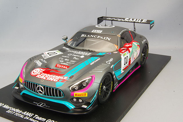 グッドスマイルレーシング 1 18 グッドスマイル 初音ミク Amg 17 スパ24h 決勝 00 谷口信輝 片岡龍也 小林可夢偉