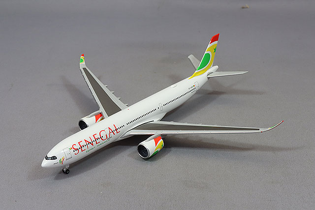 ヘルパ 1/500 エアバス A380 エティハド航空 