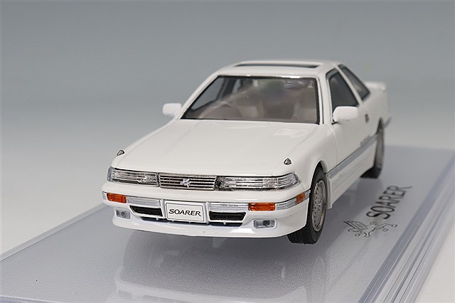 ホビージャパン 1/43 トヨタ ソアラ 3000 ツインカム 24 GT-リミテッド