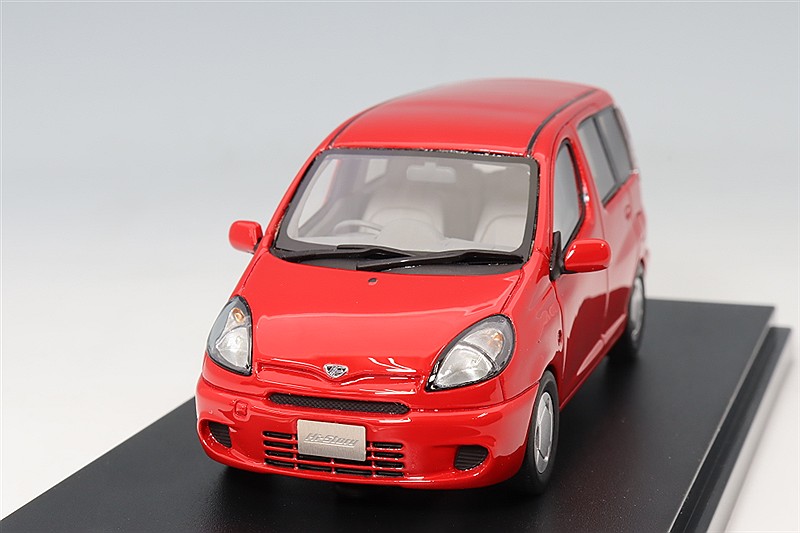ハイストーリー 1/43 GR86 特別仕様車(レッド) ハイストーリー 1/43 トヨタ GR86 特別仕様車 RZ 