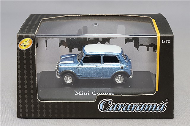 M2マシーン 1/64 フォード エコノライン 1963 