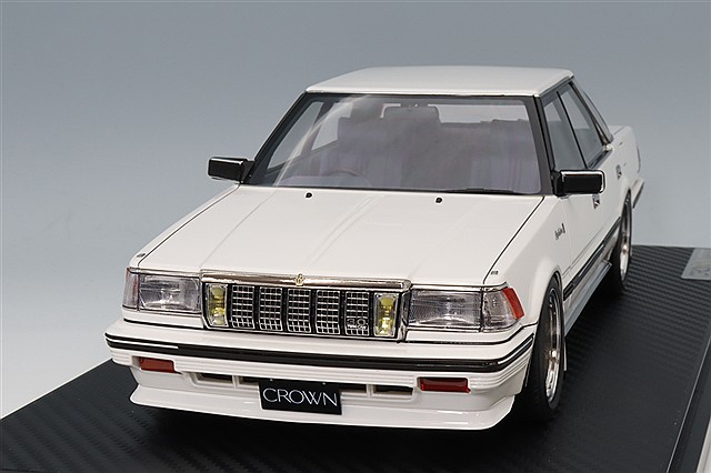 新品 1/18 イグニッションモデル レパード 3.0 アルティマ F31 イグニッションモデル 1/18 ニッサン レパード 3.0 アルティマ