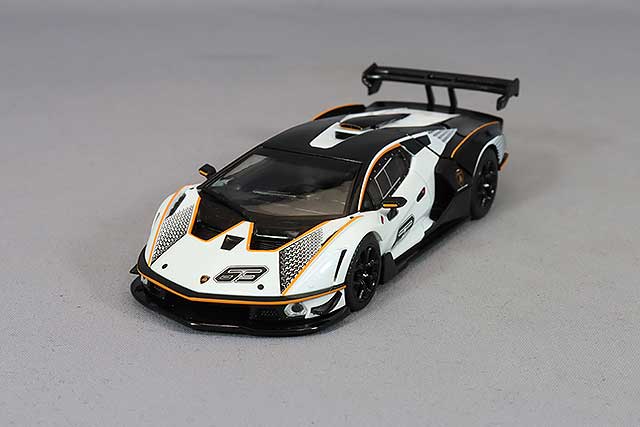 HUNG HING TOYS 1/64 ランボルギーニ アヴェンタドール SVJ グリーン