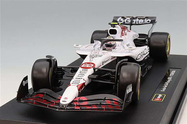 【スパーク】 1/18 レッドブル　日本GP 2025角田裕毅■ピットボード付き スパーク 1/64 レッドブル RB21 日本GP 2025 角田裕毅 Y442 ミニカー