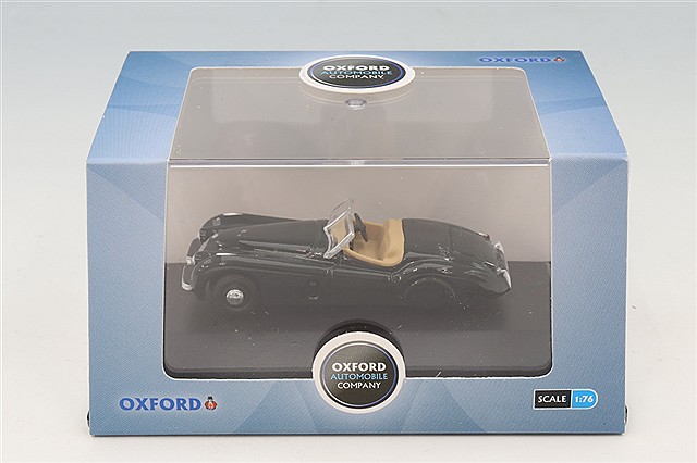 CULT 1/18 ジャガー XK120 FHC 1951-1954 グリーンメタリック