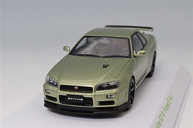 京商/BBR 1/43 日産 スカイライン GT-R VスペックII R34 ホワイト