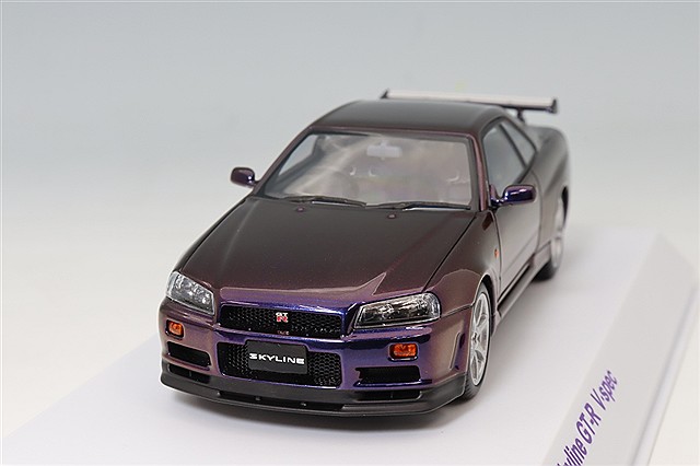 京商 samurai 1/18 日産 スカイライン 2000 ターボ RS-X レッド
