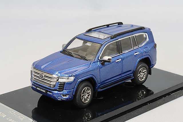 最新作の LCDモデル 1/64 トヨタ ランドクルーザー LC300-ZX グレイ ヘアゴム