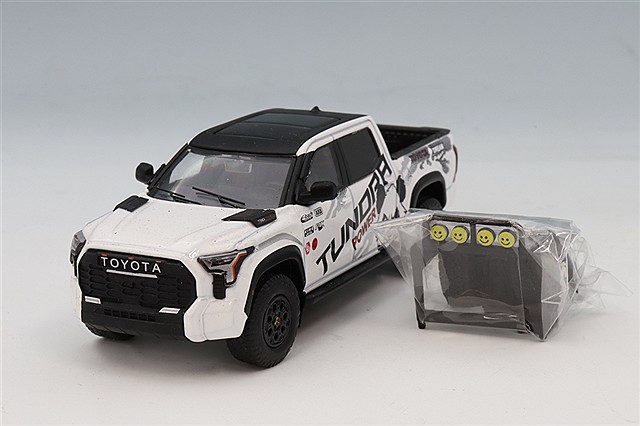 DiecastTalk特注】 GCD 1/64 トヨタ タンドラ TRD PRO ソーラーオクタン