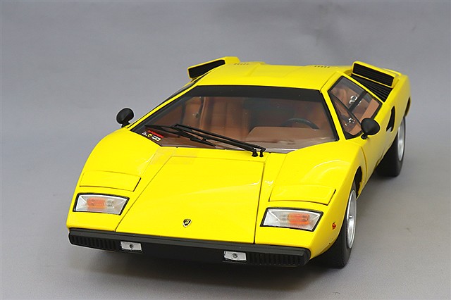 ミニチャンプス 1/43 ランボルギーニ ムルシエラゴ LP640 2006