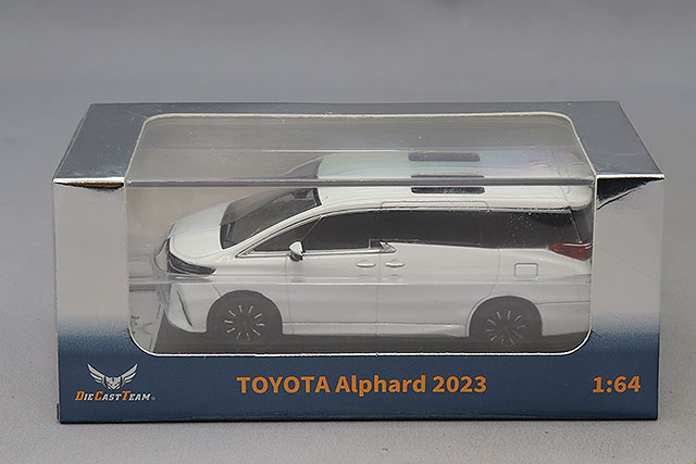 ダイキャストチーム 1/64 トヨタ アルファード 2024 ゴールド 右ハンドル