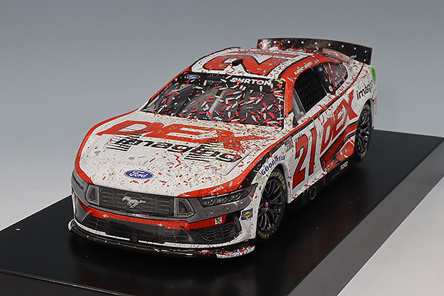 スパーク 1/43 レオン PYRAMID AMG K2 R&D 2025 スーパーGT GT300