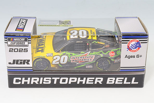 ライオネルレーシング 1/64 トヨタ カムリ XSE マクドナルド