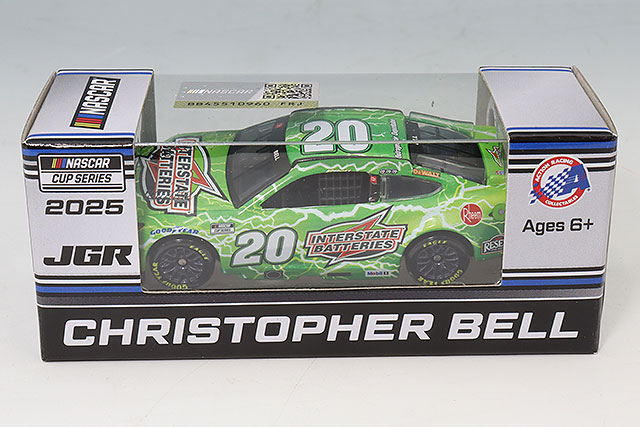 ライオネルレーシング 1/24 トヨタ カムリ 