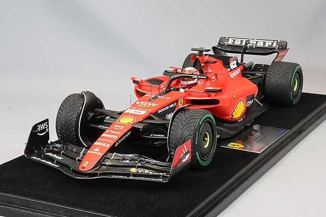 LS18F1053.jpg
