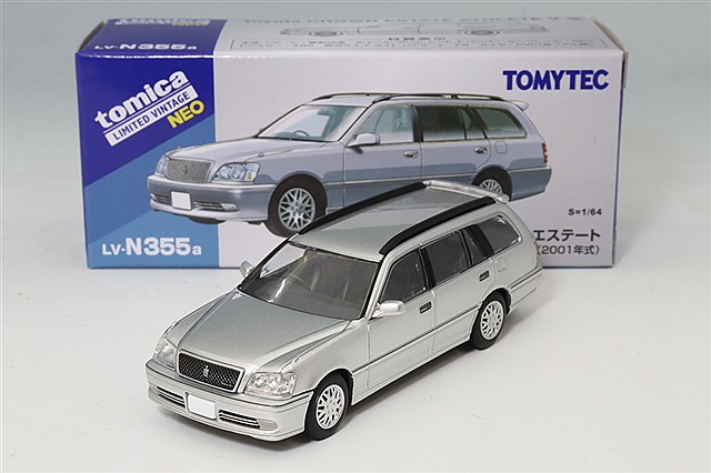 トミカリミテッドヴィンテージ 1/64 トヨペット クラウン カスタム