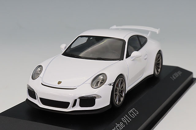 イグニッションモデル 1/18 RWB 997 GT3 ホワイト