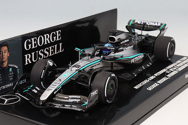 フェラーリF1　ミニチャンプス 1/43 ミニチャンプス 417180020 フェラーリ ハース F1 チーム VF-18