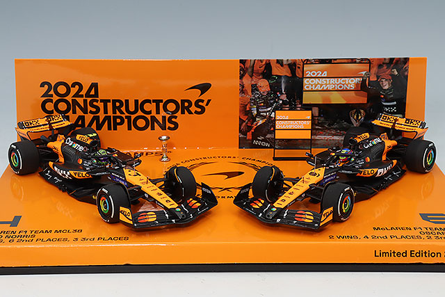 ミニチャンプス 1/43 レッドブル ルノー RB6 2010 F1 コンストラク