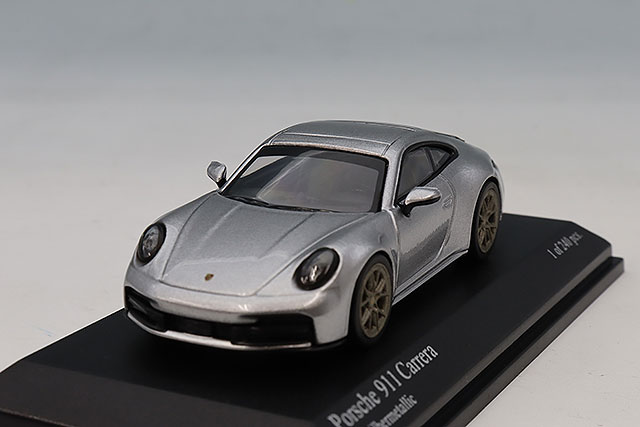 オートアート 1/18 ポルシェ 911 カレラ 2.7 RS バイパー グリーン