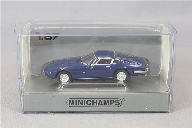 MC870123021.jpg