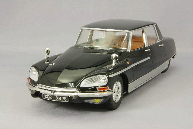 METAL18003A.jpg