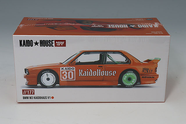 ☆予約品☆ ミニチャンプス 1/43 BMW M4 GT3 EVO 