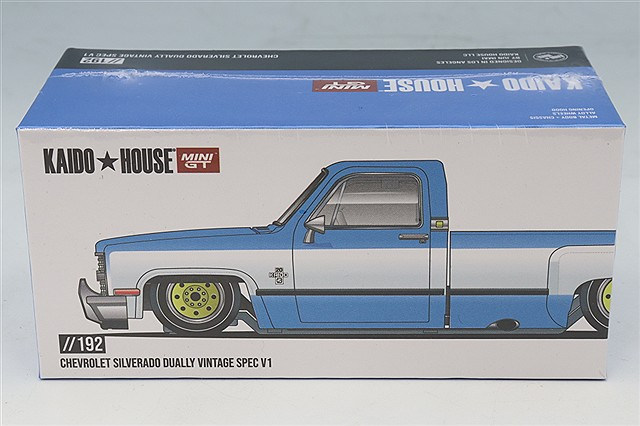 KAIDO HOUSE x TSM ミニGT 1/64 シボレー シルバラード KAIDO WORKS V3
