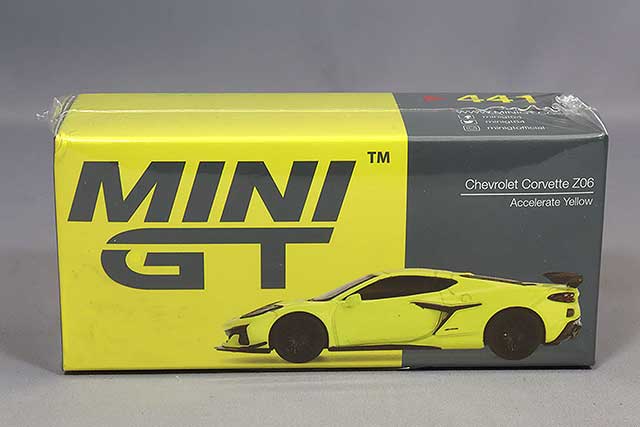 MGT00441-R.jpg