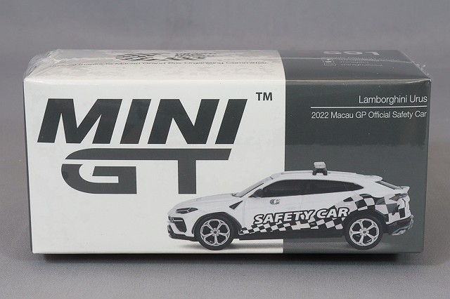 MGT00591-R.jpg